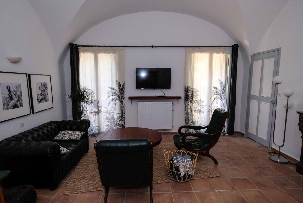 Villa Des Antiquaires Bédarieux 外观 照片